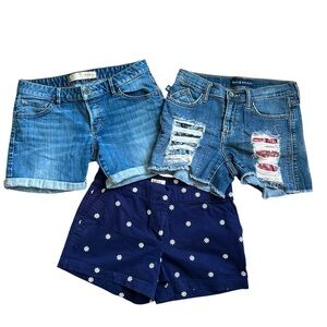 Bundle of three women’s shorts size 4 Good clean condition